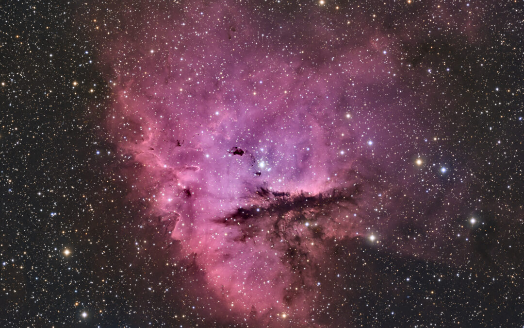 La nébuleuse Pacman (NGC 281) en L-HaRGB