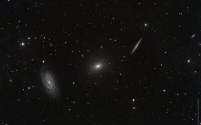 NGC 5981, 5982 et 5985 – un beau triplet de galaxies dans le Dragon